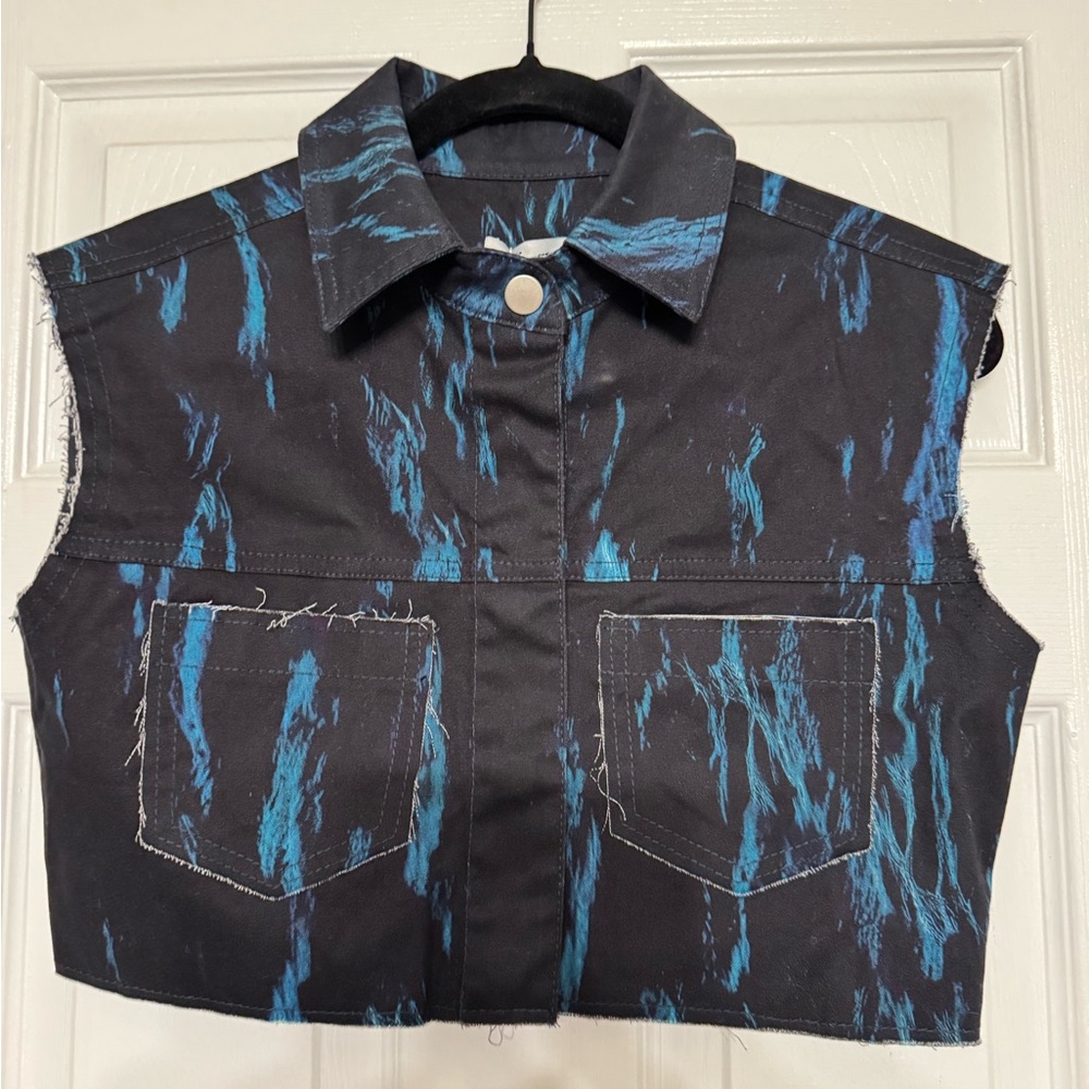 Stylish Black and Blue Denim Crop Top S